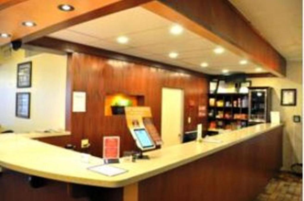 Westgate Inn And Suites Clarksville Ngoại thất bức ảnh